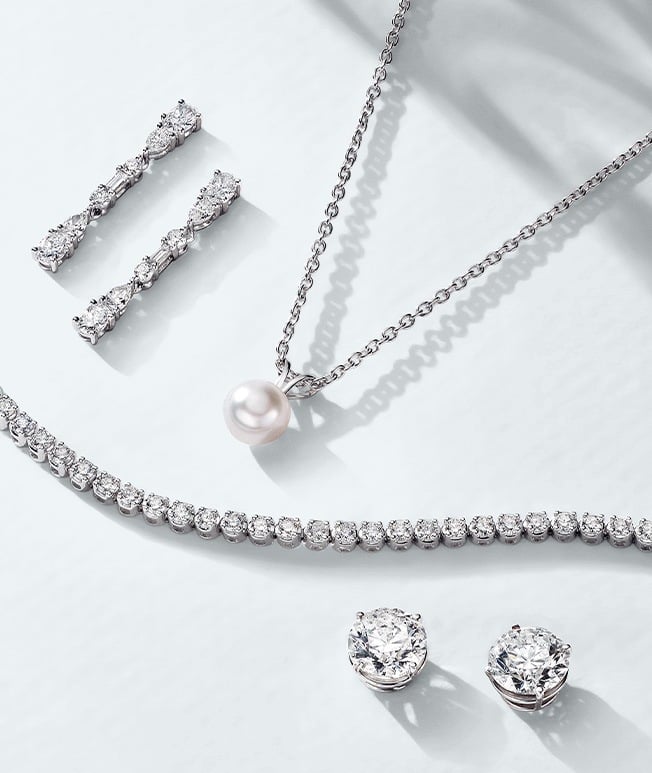 White gold diamond fine jewelry.