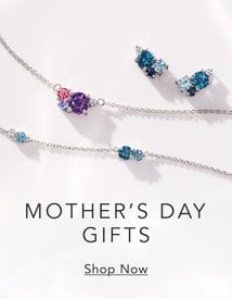 Gemstone necklace and earrings, a perfect gift for Mother's Day.