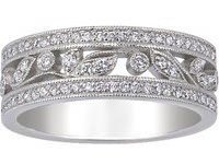 Diamond Halo Engagement Ring