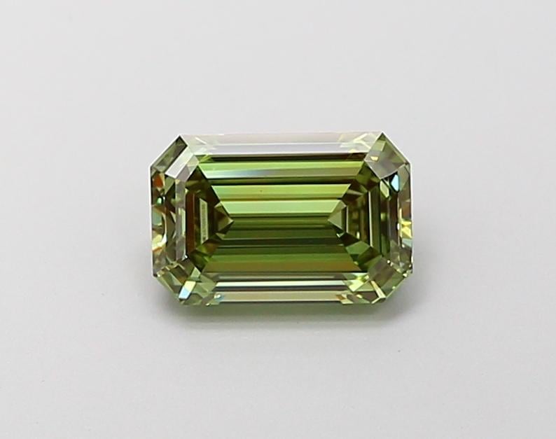 1.04 Ct. Fancy Vivid  Green Emerald Lab Grown Diamond