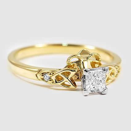 18K Yellow Gold Celtic Claddagh Ring