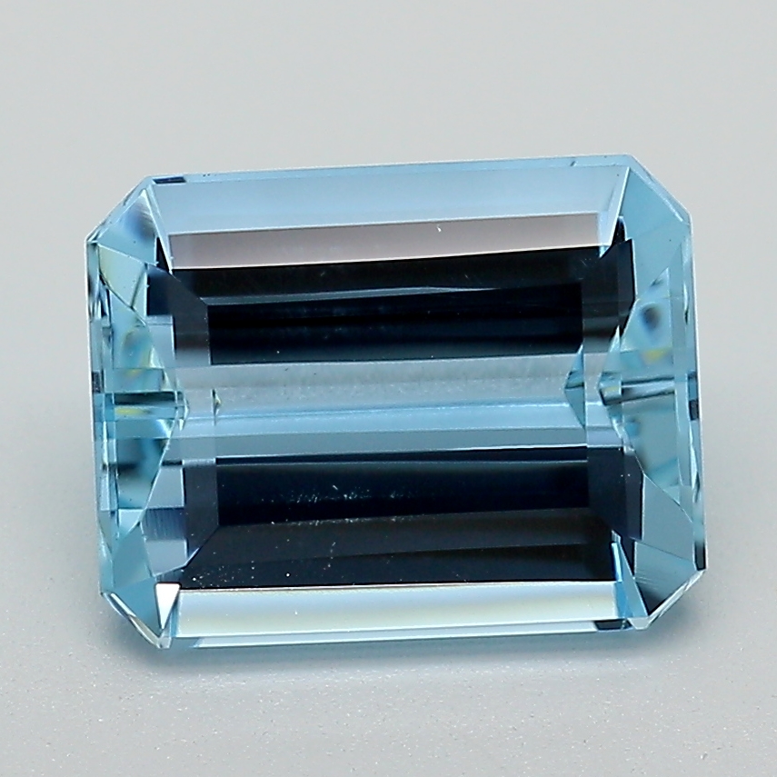 9.9x7.8mm Emerald Aquamarine