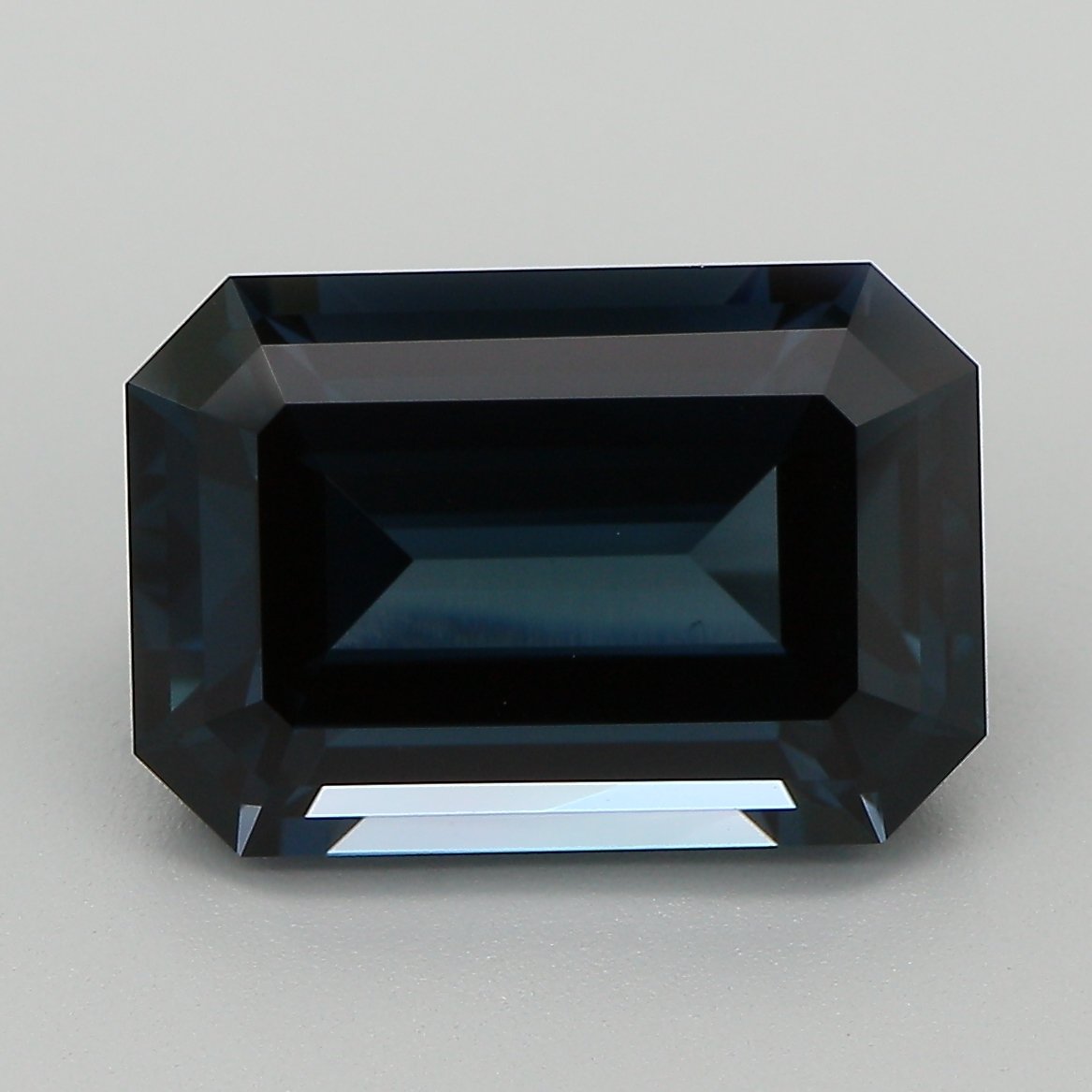 12.5x8.5mm Unheated Blue Emerald Spinel