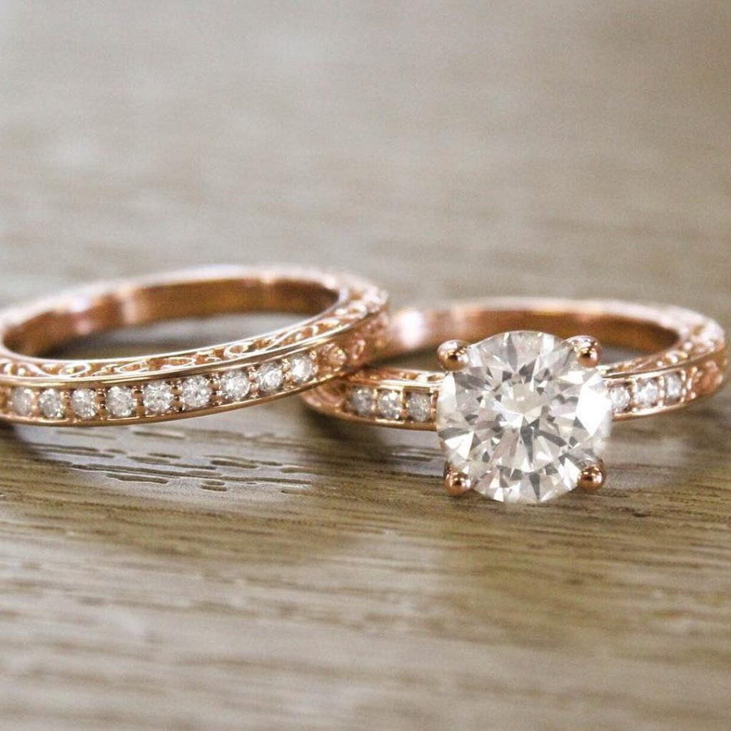 25+ Unique & Artsy Ideas to Get your Engagement Rings Photographed |  WeddingBazaar