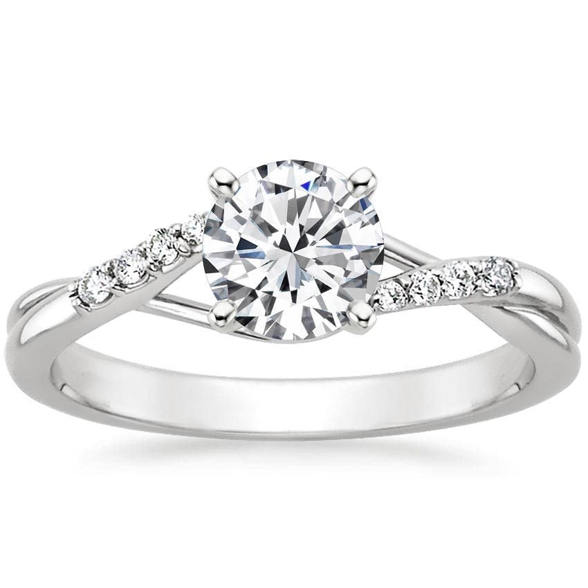 A Guy's Engagement Ring Buying Guide 