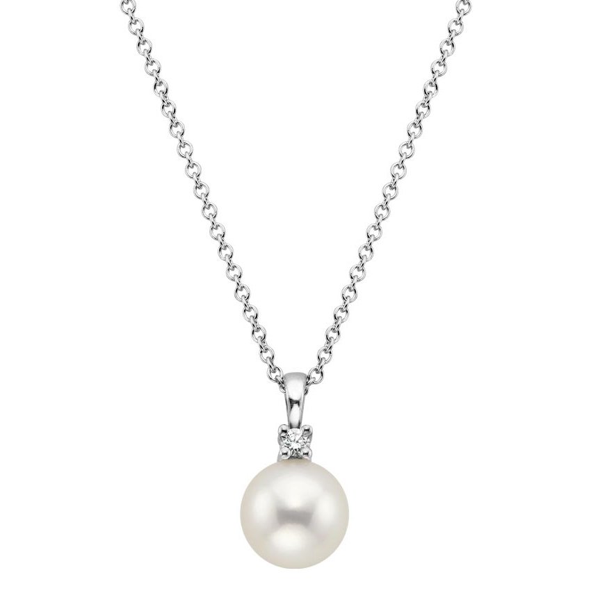 Necklace meaning pearl Pearl necklace