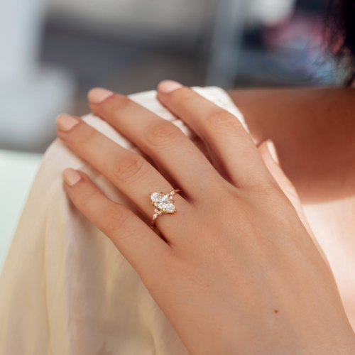 9 Best Platinum Engagement Rings (2023) | Vintage Diamond Ring