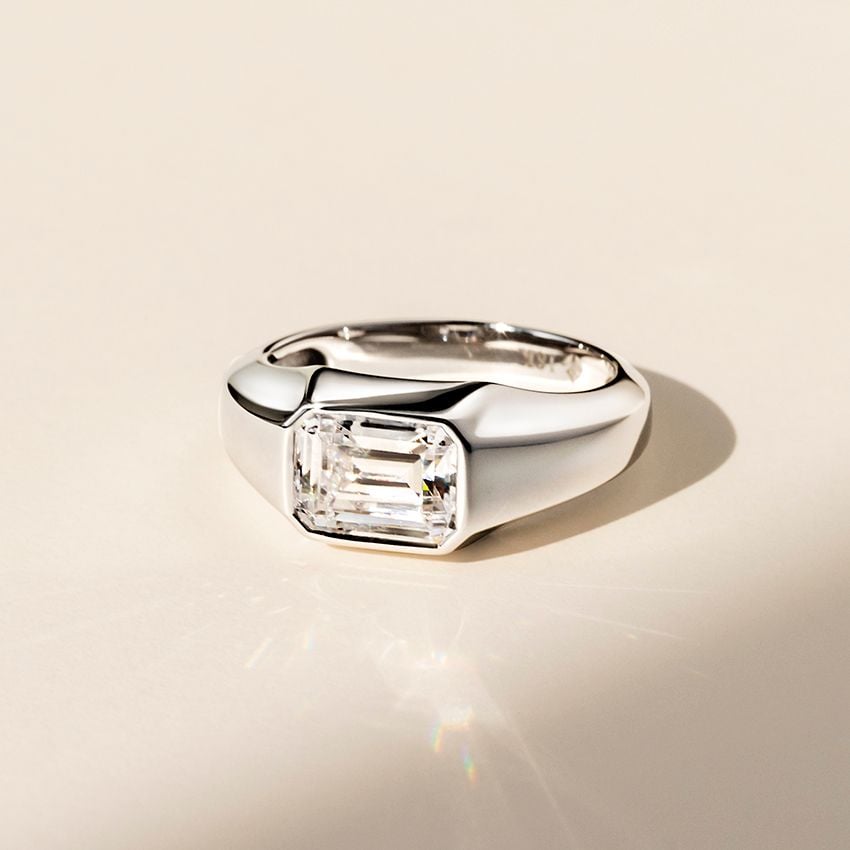 19 Beautiful Bezel Set Diamond Rings - Brilliant Earth