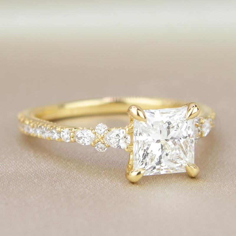 antique style gold engagement rings