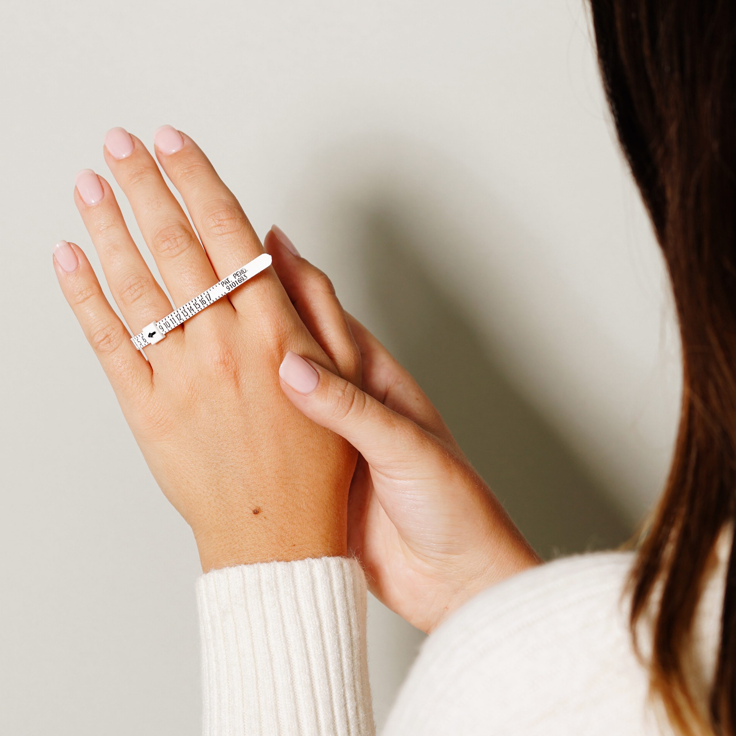 jesmonite jewellery storage| alternative gift ornament Middle finger ring holder