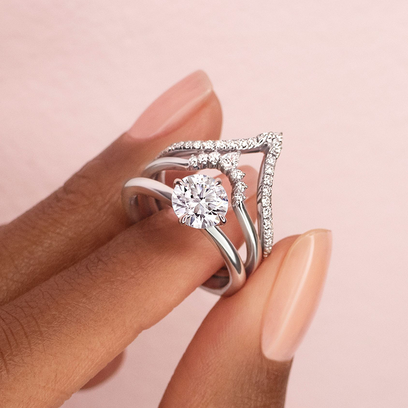 How to Match a Wedding Band to an Engagement Ring