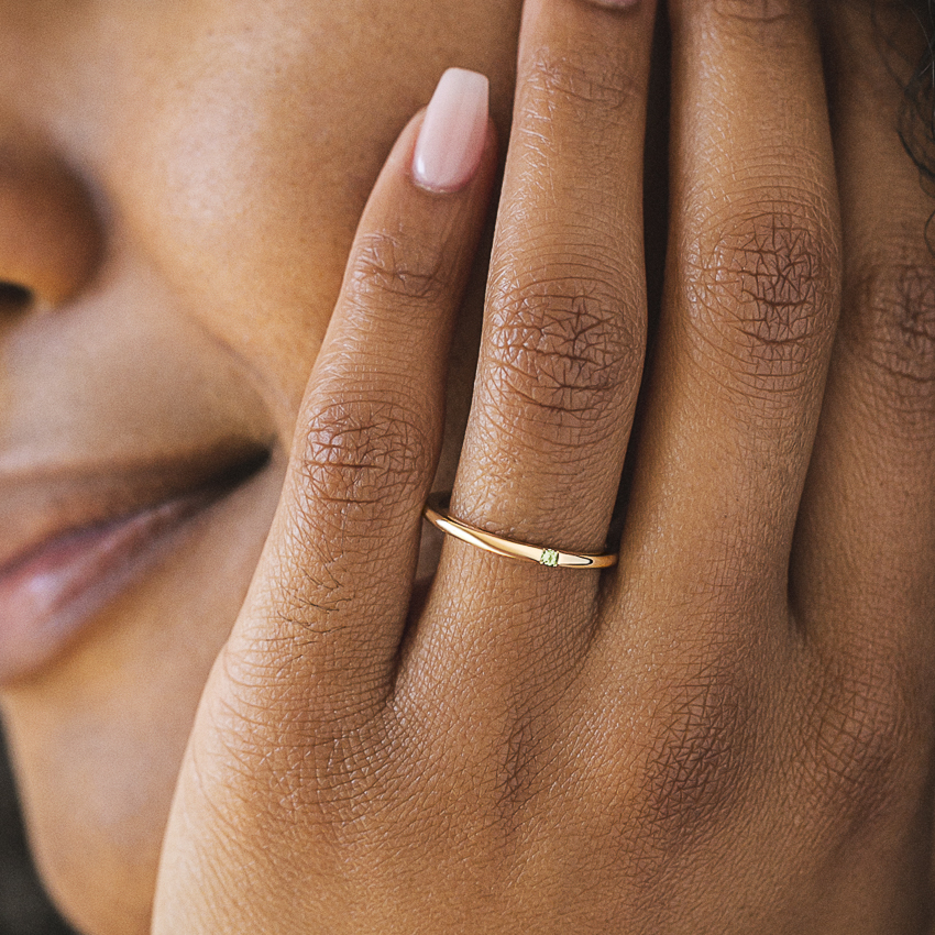 August birthstone on sale gold ring