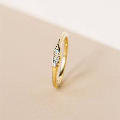 What is a Promise Ring? Meaning, Etiquette, Buying Guide, & More