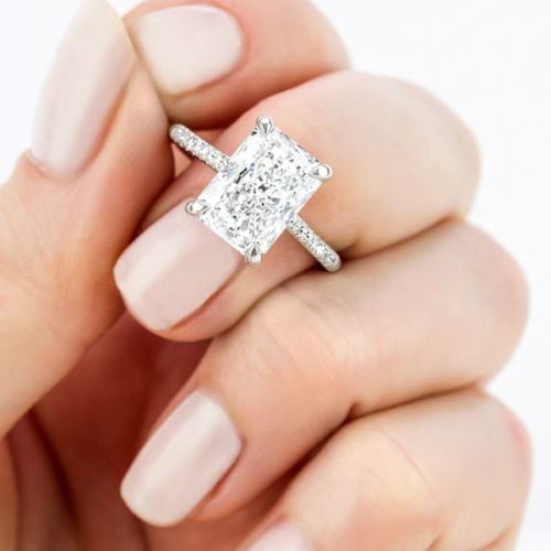 Pure Lissome Diamond Ring