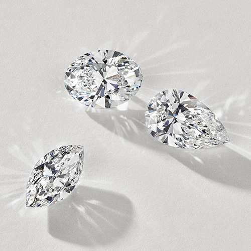 Shop Sustainable Diamond Earrings, Lab-Grown Diamond & Traceable Gold  Earrings