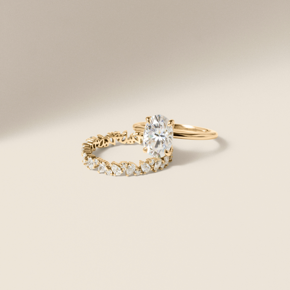 How to Pair an Oval Engagement Ring with a Wedding Band