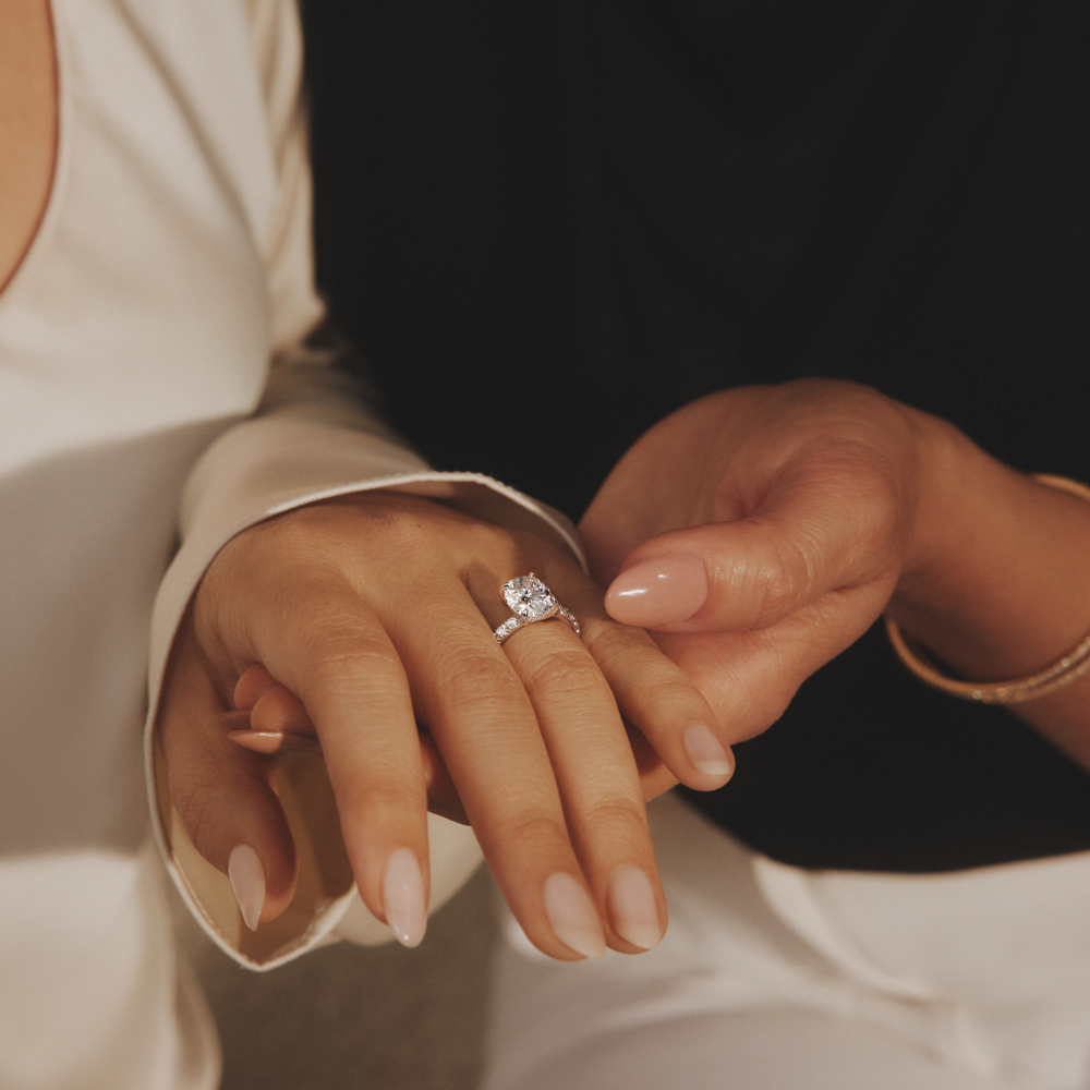 How to Take the Best Engagement Ring Photos to Show Off Your Ring