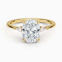 e.m. ゴールド 3ストーンリング Luxe Cometa Three Stone Diamond Ring (1/3 ct. tw.) in 18K Yellow