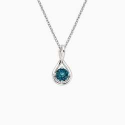 18K White Gold Emerald Twist Pendant