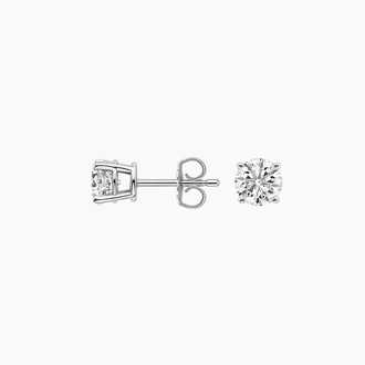 Round Diamond Stud Earrings (1/2 ct. tw.) in Platinum