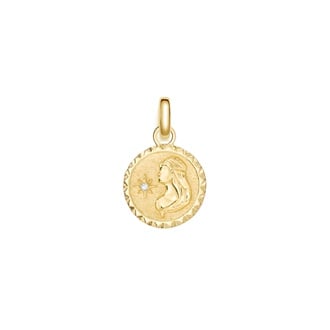 Shop Medallion Necklaces - Brilliant Earth