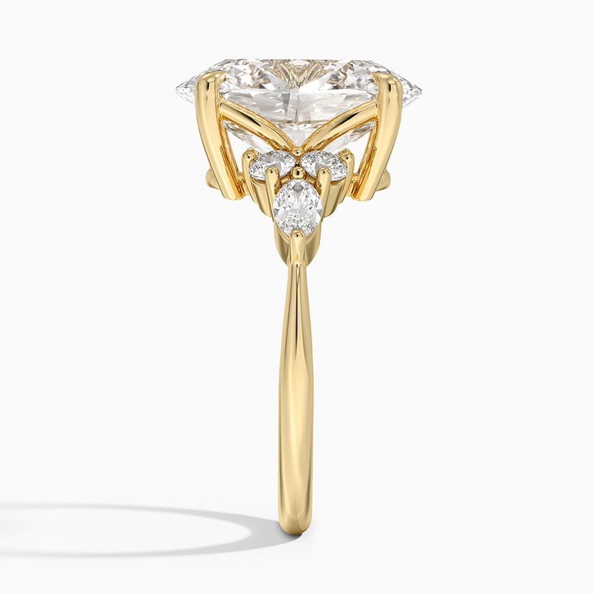 18K Yellow Gold Luxe Nadia Diamond Ring