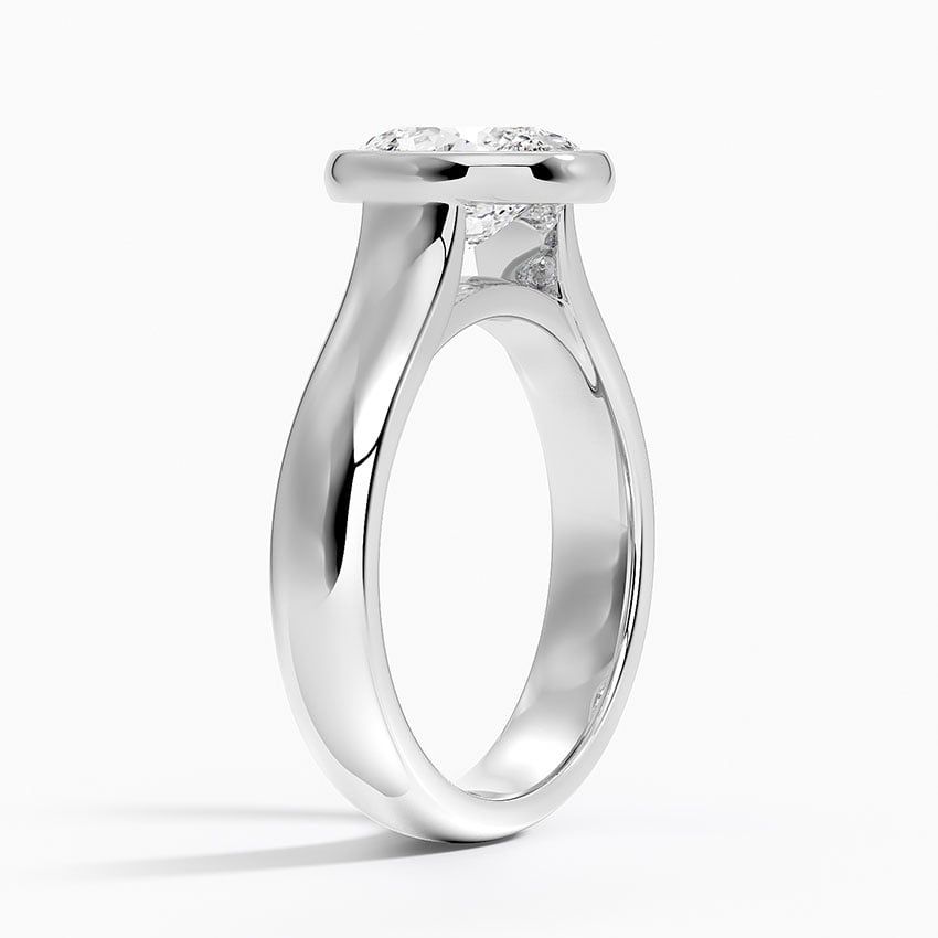 18K White Gold Luna 4mm Bezel Ring