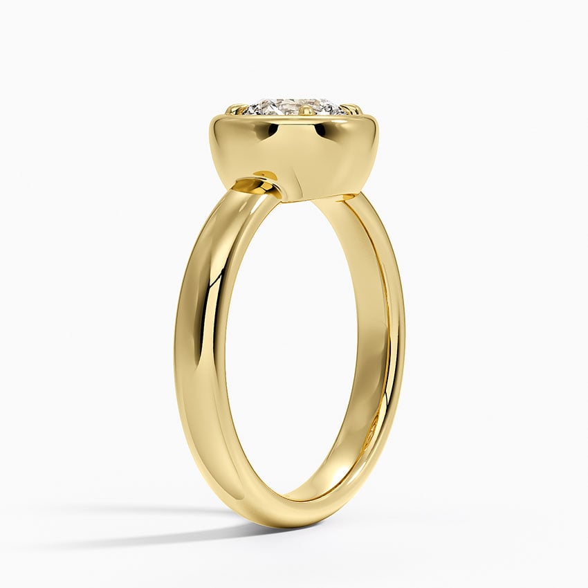 Andrea Bezel Prong Ring