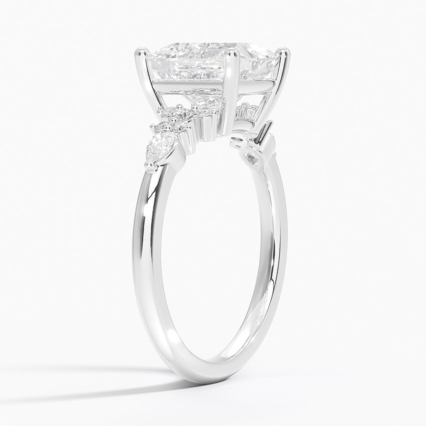 18K White Gold Rosette Diamond Ring