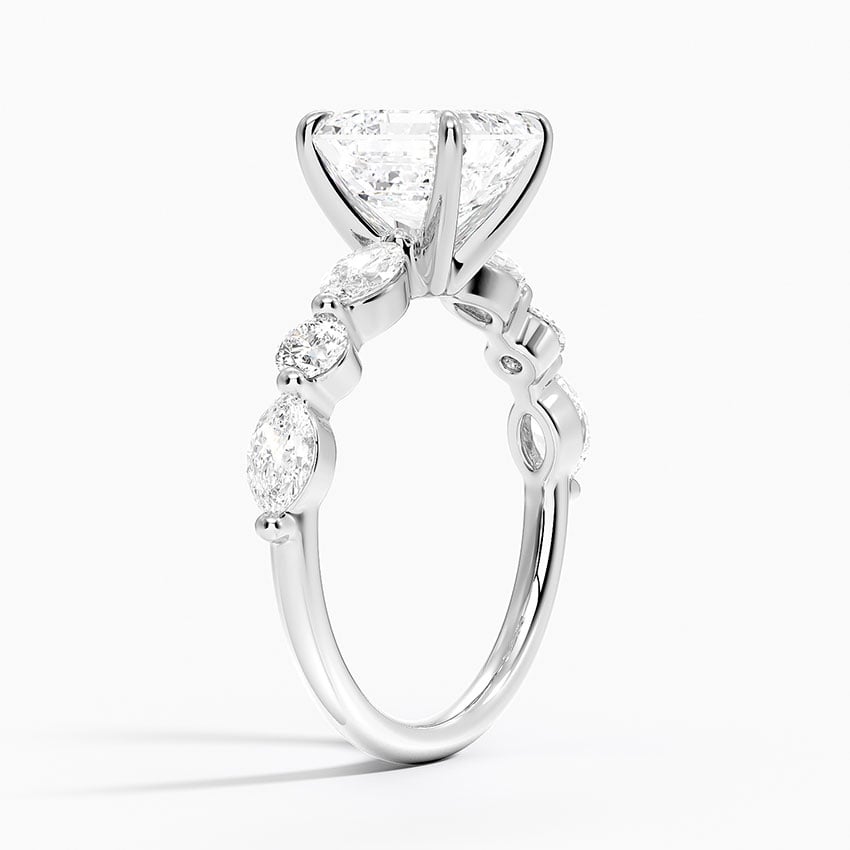 Grand Versailles Diamond Ring