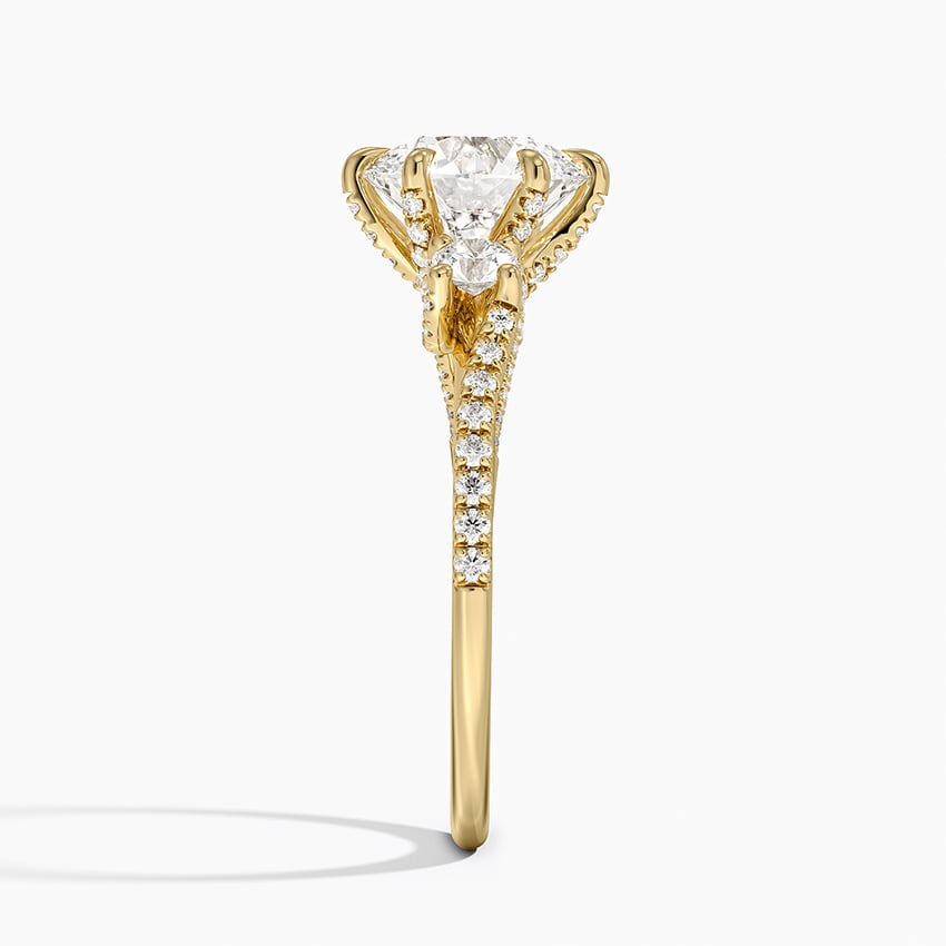 Luxe Delilah Three Stone Pave Diamond Ring in 18K Yellow Gold