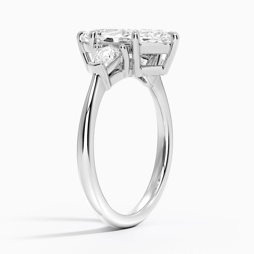 Shield Cut Three Stone Diamond Ring (1/4 ct. tw.)