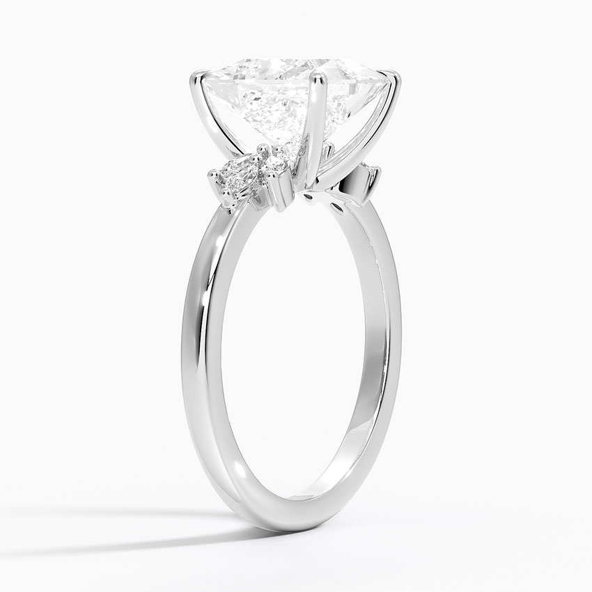 18K White Gold Stella Diamond Ring