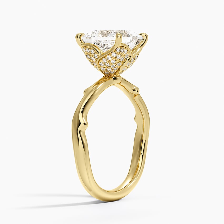 Rose Thorn Hidden Accent Diamond Ring (1/4 ct. tw.)