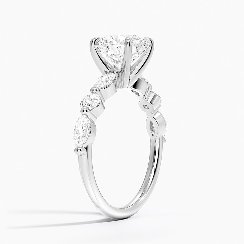 Platinum Grand Versailles Diamond Ring