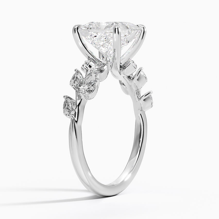18K White Gold Amaranta Diamond Ring (1/2 ct. tw.)