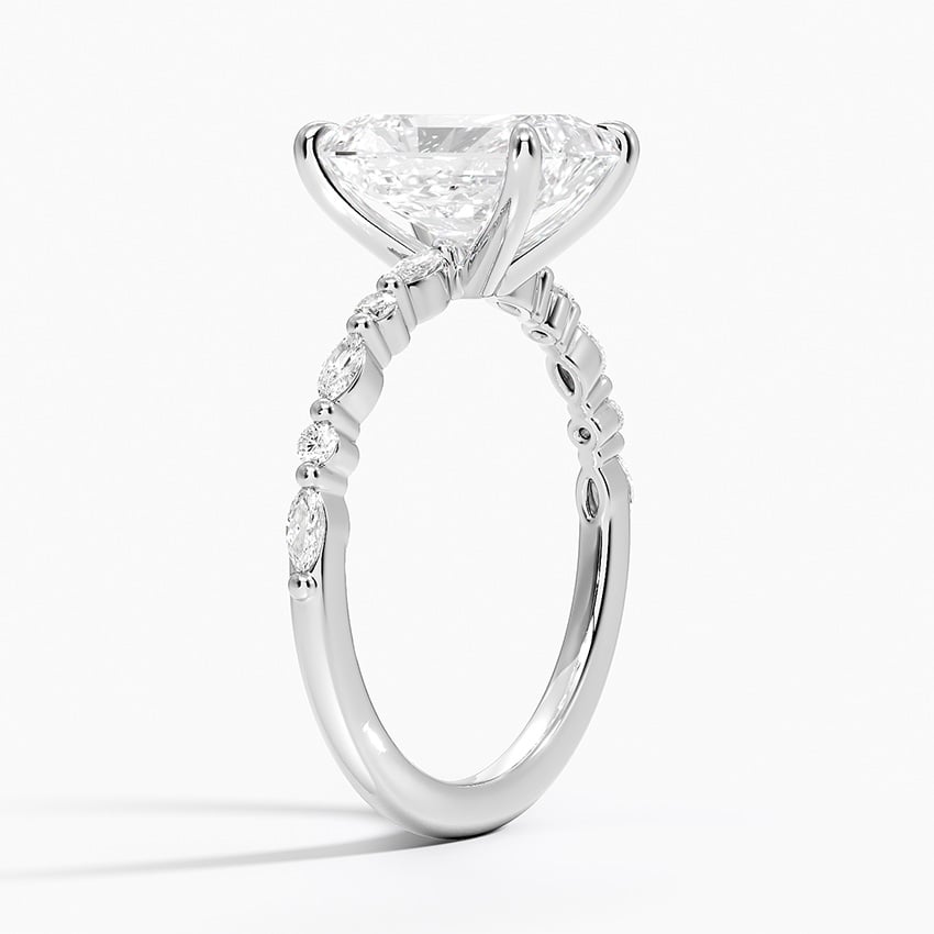 18K White Gold Delicate Versailles Diamond Ring