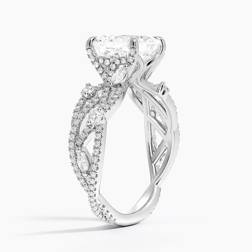 Grand Secret Garden Diamond Ring