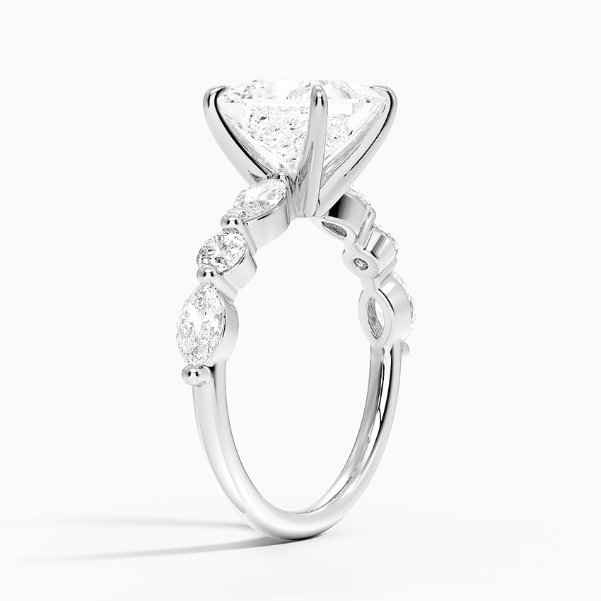 Grand Versailles Diamond Ring