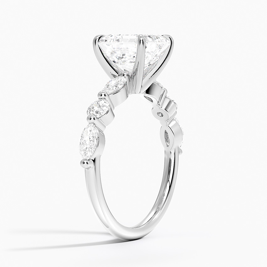 Grand Versailles Diamond Ring