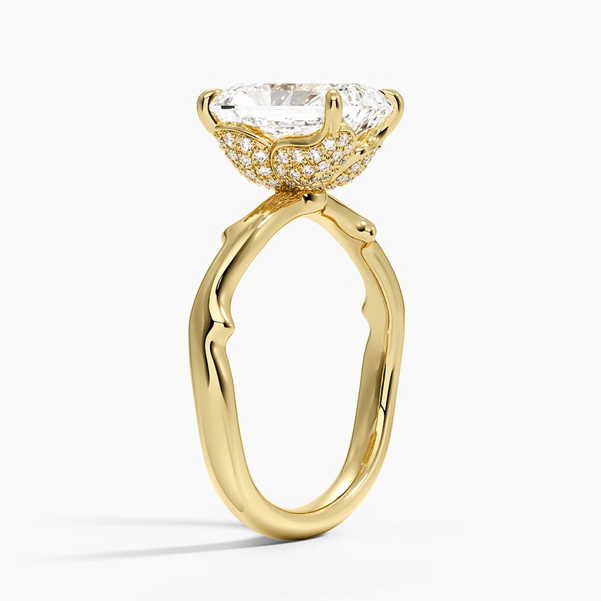 Rose Thorn Hidden Accent Diamond Ring (1/4 ct. tw.)