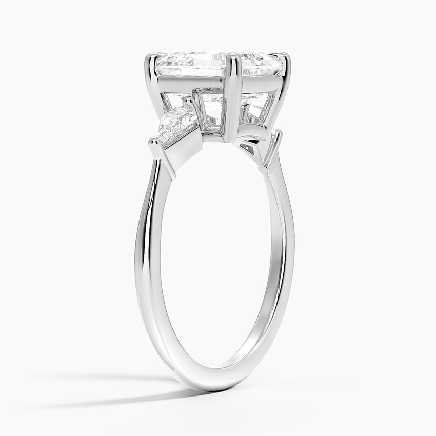 18K White Gold Luxe Cometa Three Stone Diamond Ring (1/3 ct. tw.)