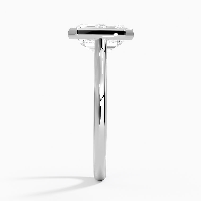 18K White Gold Luna Bezel Ring