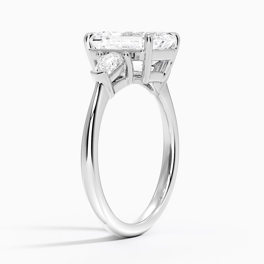 Shield Cut Three Stone Diamond Ring (1/4 ct. tw.)