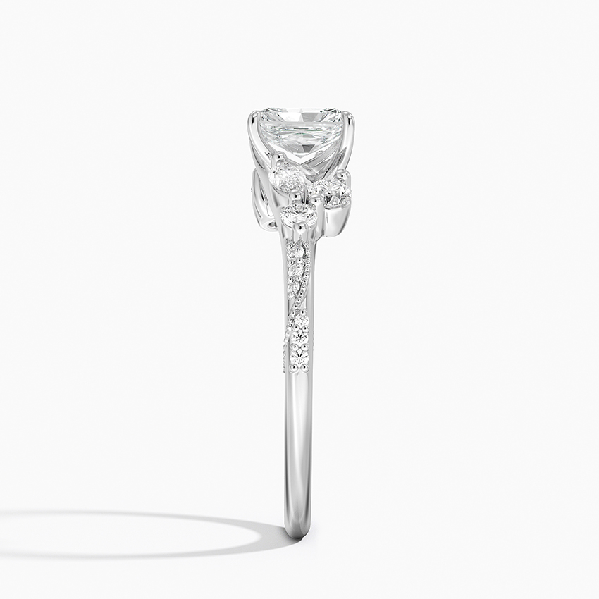 18K White Gold Luxe Camellia Milgrain Diamond Ring