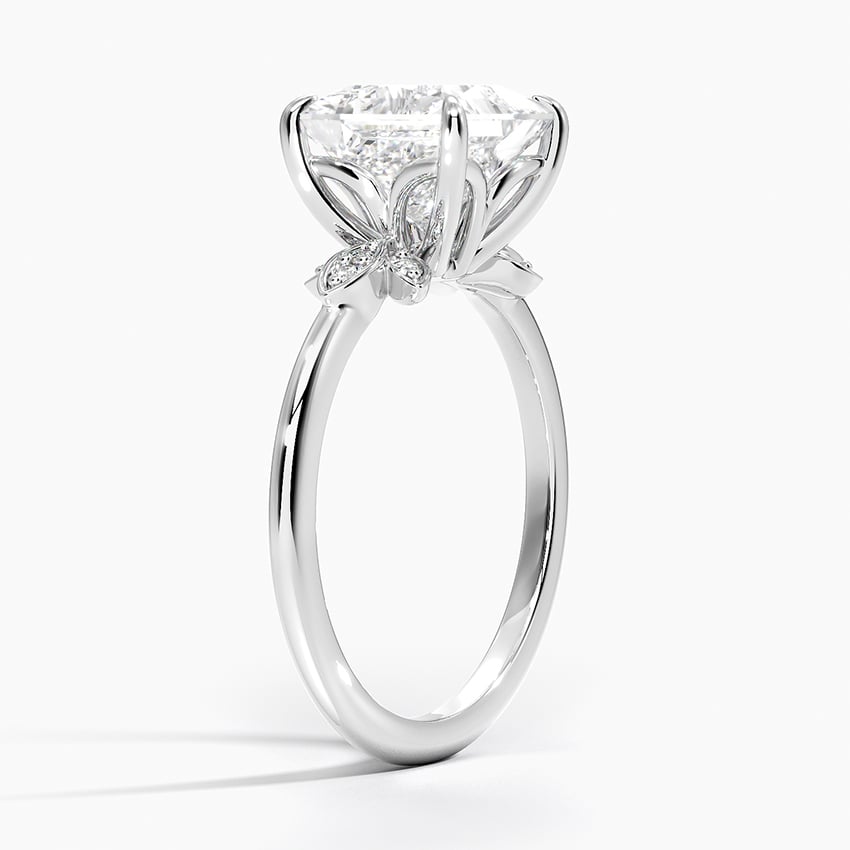 18K White Gold Fiore Diamond Ring