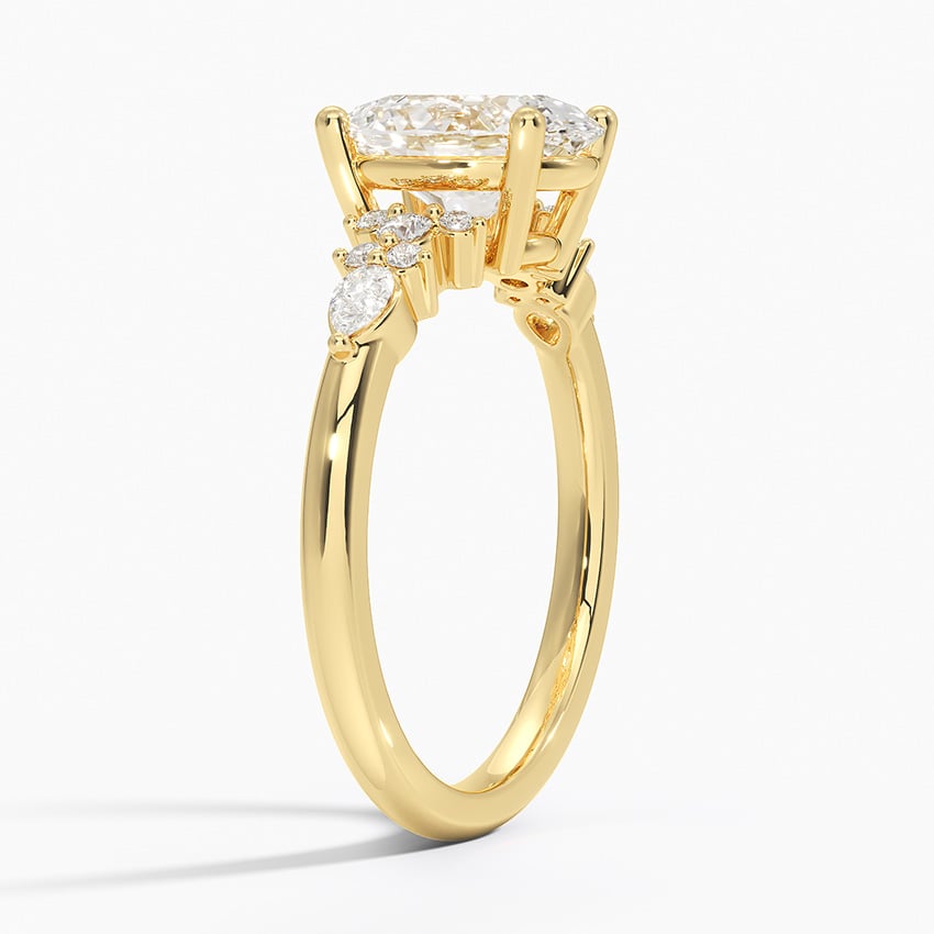 Pear and Round Diamond Engagement Ring Setting