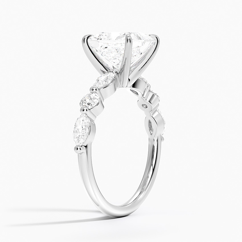 Grand Versailles Diamond Ring