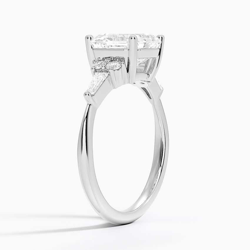 18K White Gold Yvonne Diamond Ring