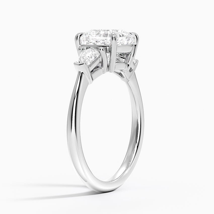 Shield Cut Three Stone Diamond Ring (1/4 ct. tw.)